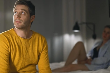 «Боюсь расставания, но оставаться в отношениях без хорошего секса тоже больше не могу»