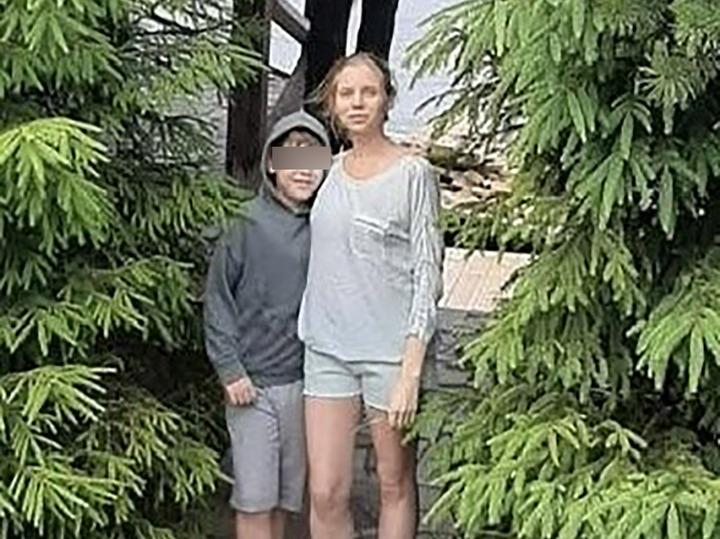 Дарья Лучкина с сыном | www.starhit.ru