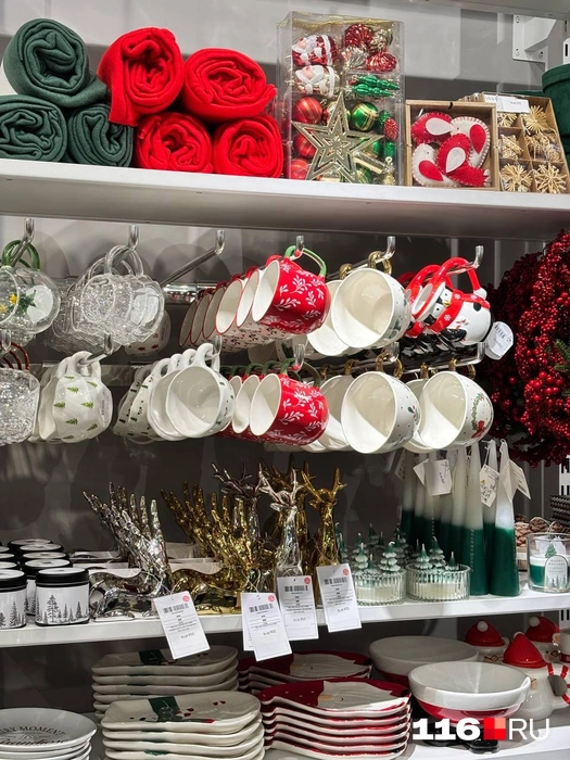 Праздничная атрибутика на любой вкус | Источник: Регина Алтынбаева / 116.RU