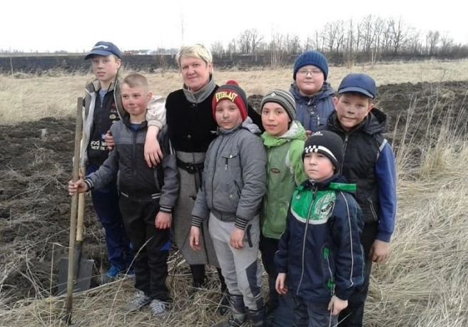 Дети из Шацка не дали пожару подойти к городу | ya62.ru