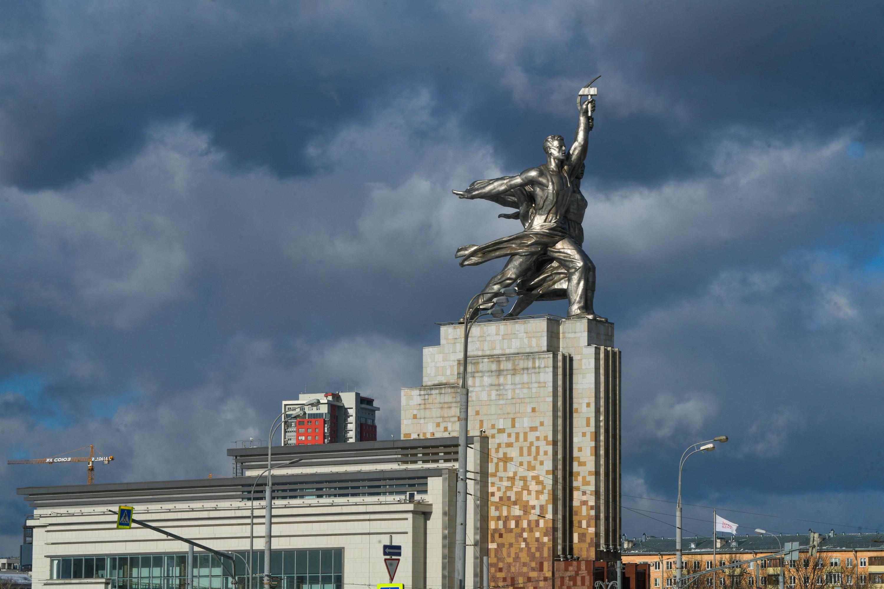 Две пары из Забайкалья сыграли свадьбу на ВДНХ в Москве - 13 мая 2024 - ЧИТА .ру