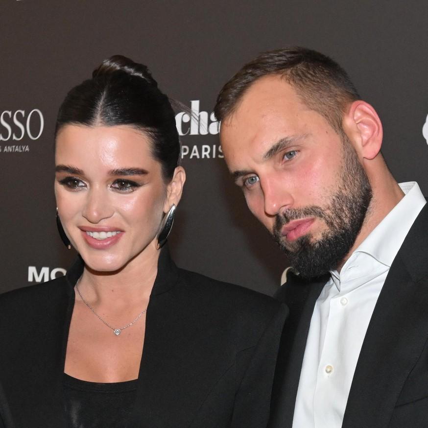 Бородина родит, а Самойлова и Джиган разведутся? Расклад таролога на отношения звезд в 2026 году