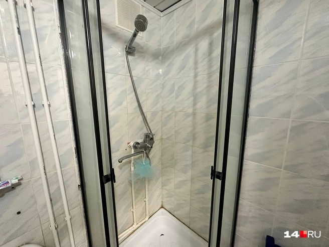 Душ с новым смесителем | Источник: Илья Константинов / 14.RU