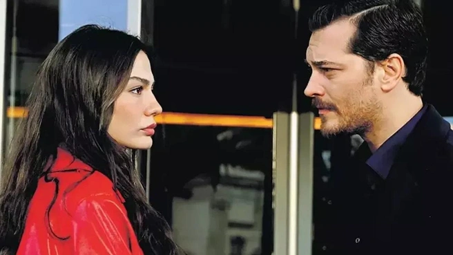 В этом сериале не только драматичная любовь, а еще такие спецэффекты, что позавидует Голливуд! | Источник: кадр из сериала «Мечта Эшрефа» (18+), реж. Улуч Байрактар, студия TIMS&amp;B Productions, 2025