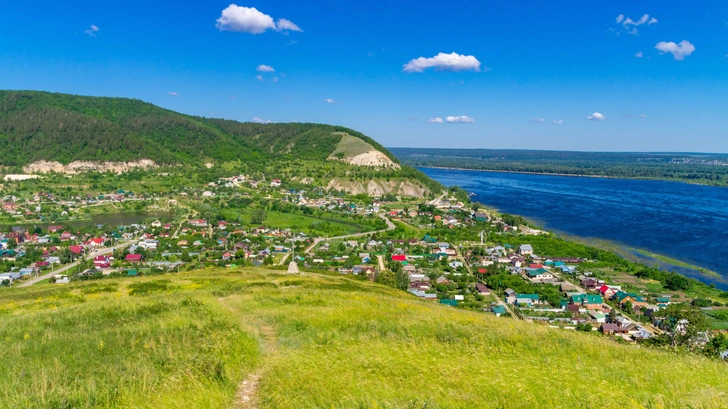 Вид на село Ширяево в Самарской области | Источник: Shutterstock/Fotodom.ru