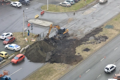 Движение ограничили у ТРК «Горки» в Челябинске