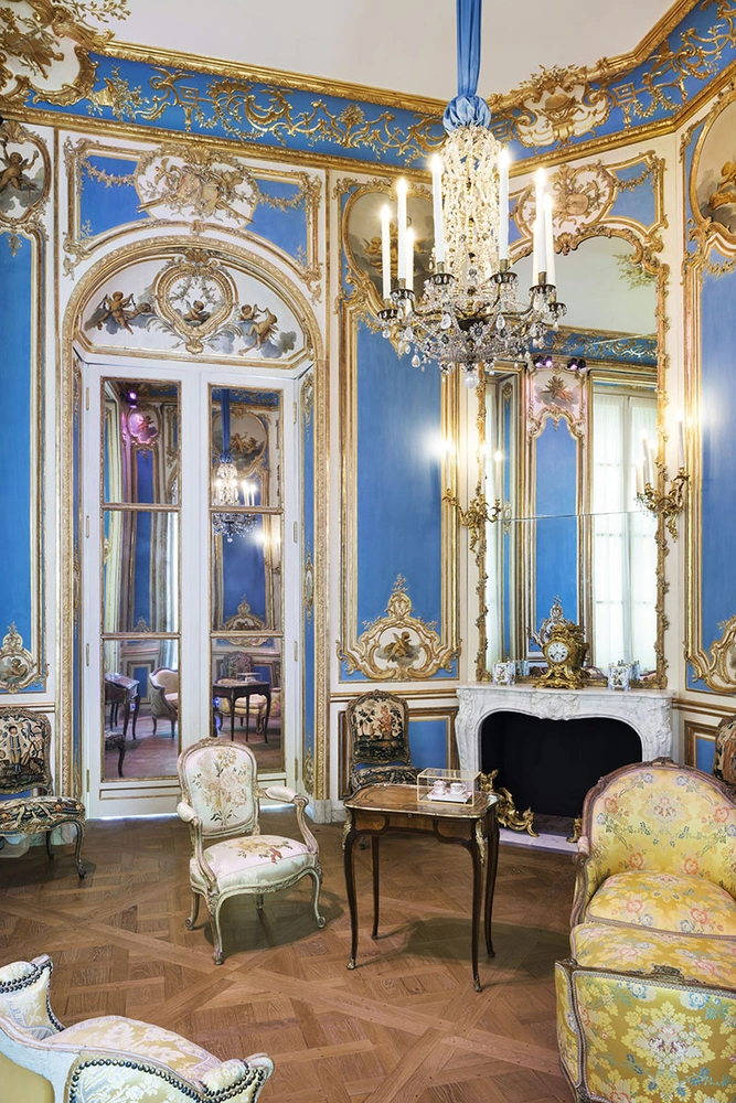 Одна из «исторических комнат» | Источник: MUSÉE DU LOUVRE / OLIVIER OUDAH
