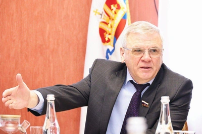 Глава Заксобрания о вейпах: в каждом шестом - наркотик