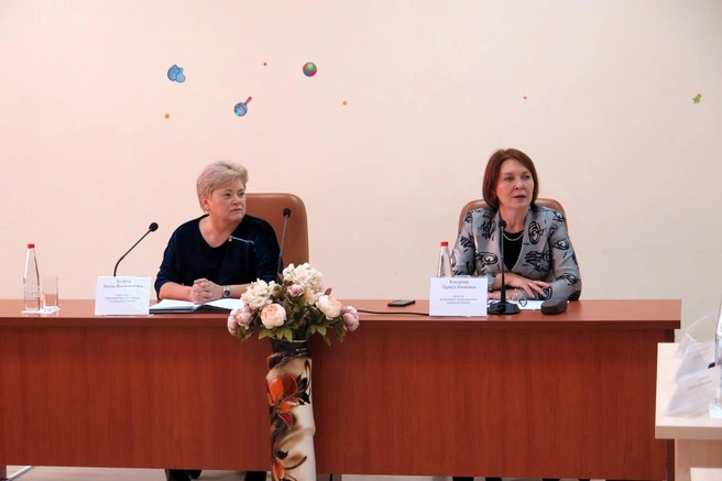 Ирина Бугаева стала второй гостьей из Тюмени и возглавила департамент соцполитики. Врач по образованию, она крепко взялась за хромающую систему здравоохранения региона — области нужны кадры | Источник: пресс-служба губернатора