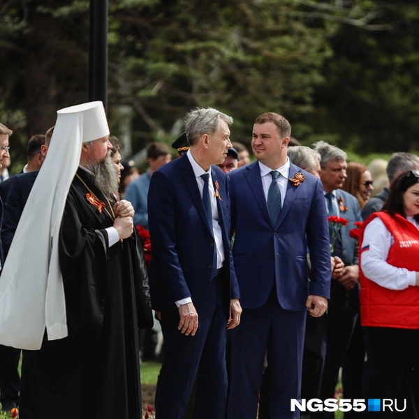 Глава региона и омский митрополит не пропустили открытие парка  | Источник: Евгений Софийчук / NGS55.RU