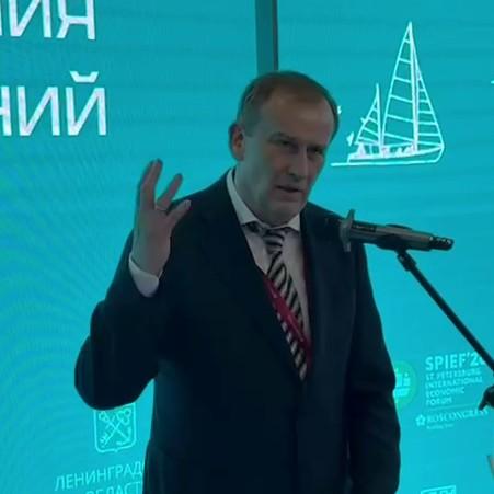 <p>Александр Дрозденко</p>