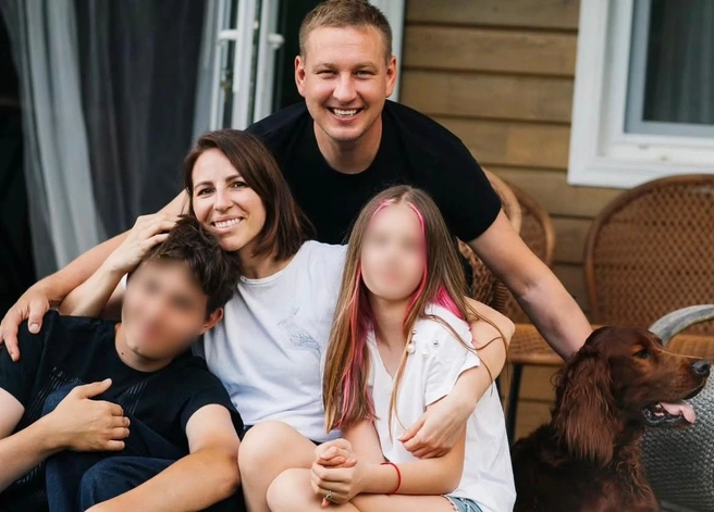 Супруга Ивана Полина работает фотографом. У пары двое детей | Источник: kurdanina.ph / Instgram (деятельность запрещена на территории РФ)
