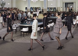 Неделя Высокой моды в Париже: Chanel FW2015/16