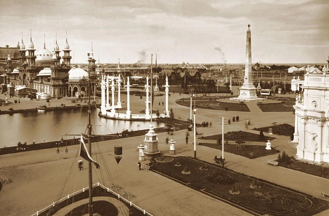 В 1896 году на территории парка прошла Всероссийская промышленная выставка | Источник: Максим Дмитриев / pastvu.com