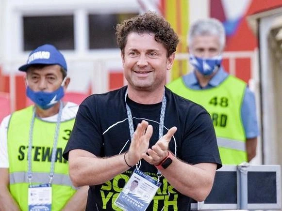Андрей Чайка назначен на пост генерального директора вместо Игоря Гончарова | Источник: пресс-служба ФК «Чайка»