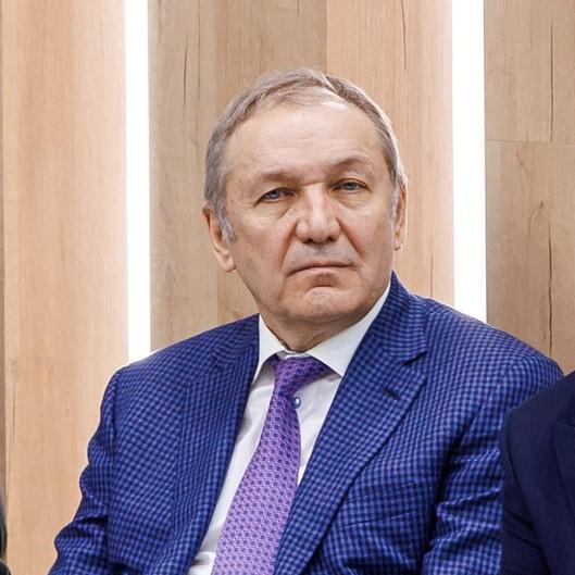 <p>Андрей Гавриловский</p>
