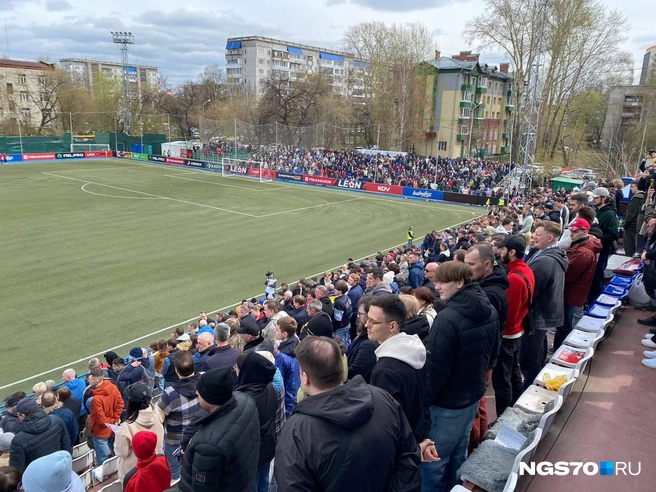 На стадионе буквально было не протиснуться | Источник: Мария Лобанова / NGS70.RU
