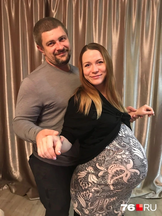 Алена выносила близняшек | Источник: Личный архив семьи Титовых