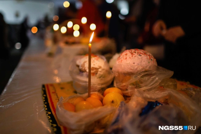 В прошлом году средняя стоимость куличей была 800 рублей | Источник: Евгений Софийчук / NGS55.RU