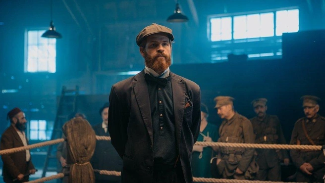 Фильм про Константинополь или Техас? | Источник: скриншот из сериала «Константинополь» (16+), реж. Сергей Чекалов, «Иви», 2025 год