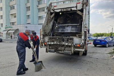 Пенсионер получил перелом носа после замечания водителю мусоровоза