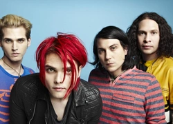 Мама, я снова эмо! My Chemical Romance возвращаются с туром