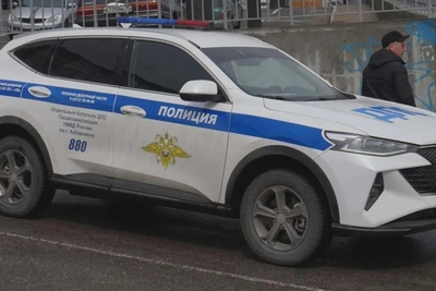 В Хабаровске без прав врезался в инсталляцию «Победа»