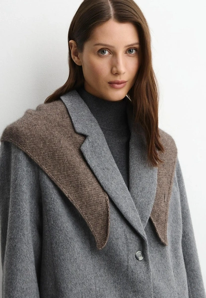 Эти шарфы выведут ваши зимние образы на новый уровень: 10 самых классных вариантов