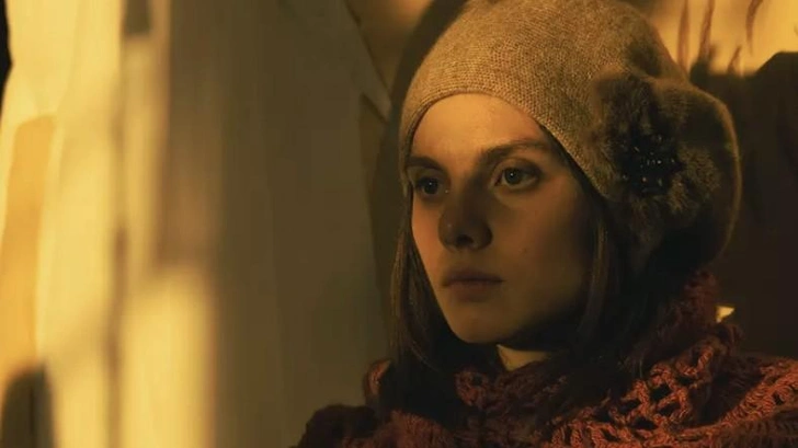 Психологический разбор сериала «Аутсорс»: реальные портреты героев и суть сюжета | Источник: Кадр из сериала «Аутсорс»