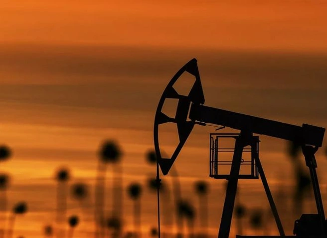 Цена нефти Urals приблизилась к 100 долларам за баррель впервые с 2014 года | ya62.ru