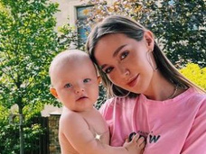 «Глаза были не грустные, а измученные»: Анастасия Костенко о трудностях четвертой беременности
