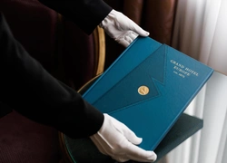 Гранд Отель Европа выпустил книгу о своей 150-летней истории