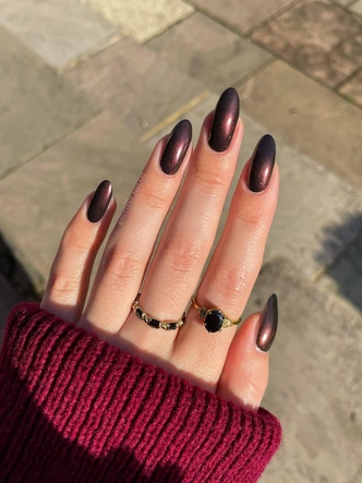 Источник: @brittany_nailart