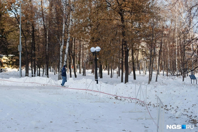 В Центральном парке традиционно заработает каток  | Источник: Андрей Бортко/NGS.RU