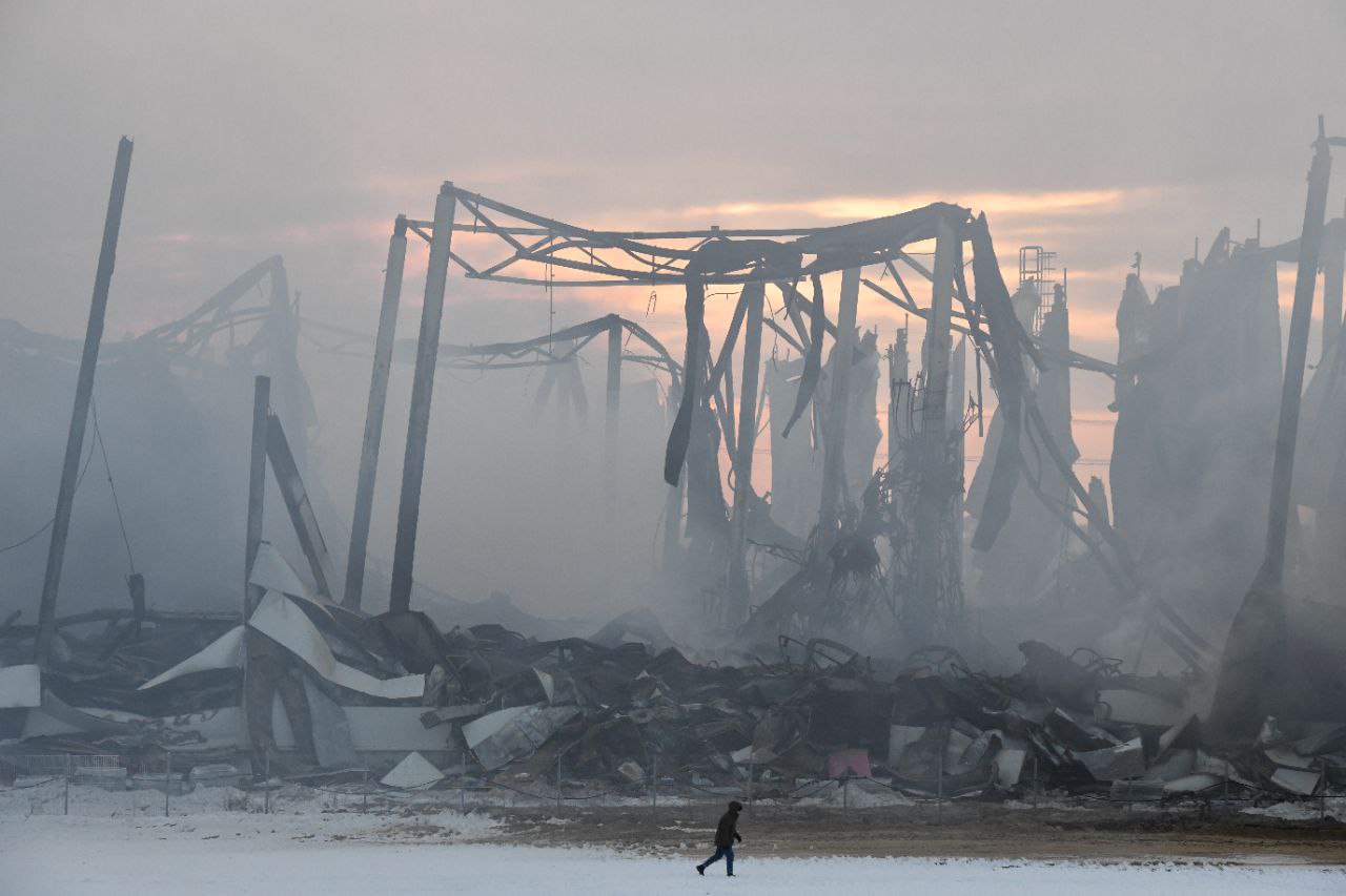 От склада до цели. Как маркетплейсы за пять лет прошли путь от пожаров из-за проводки до атак беспилотников