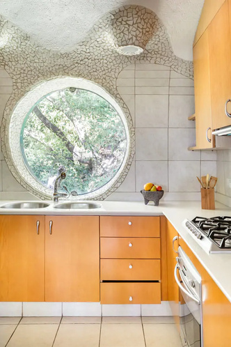 «Гнездо Кетцалькоатля» можно снять через Airbnb (фото 5.2)