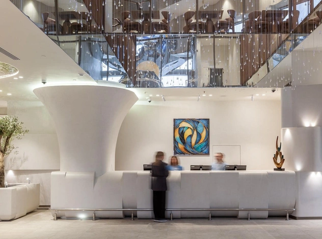 Как прожить день в мегаполисе с комфортом: 24 часа в Москве