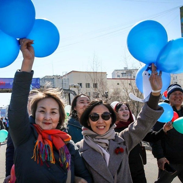 Участники первомайской демонстрации в 2022 году  | Источник: Федерация профсоюзов РС (Я)
