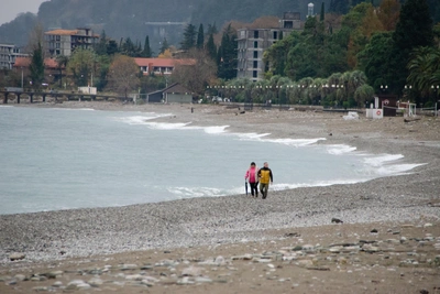 Bryansk Family Circumvents Abkhazia Property Ban