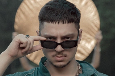 Тюменцы раскупили билеты на концерт рэпера SQWOZ BAB