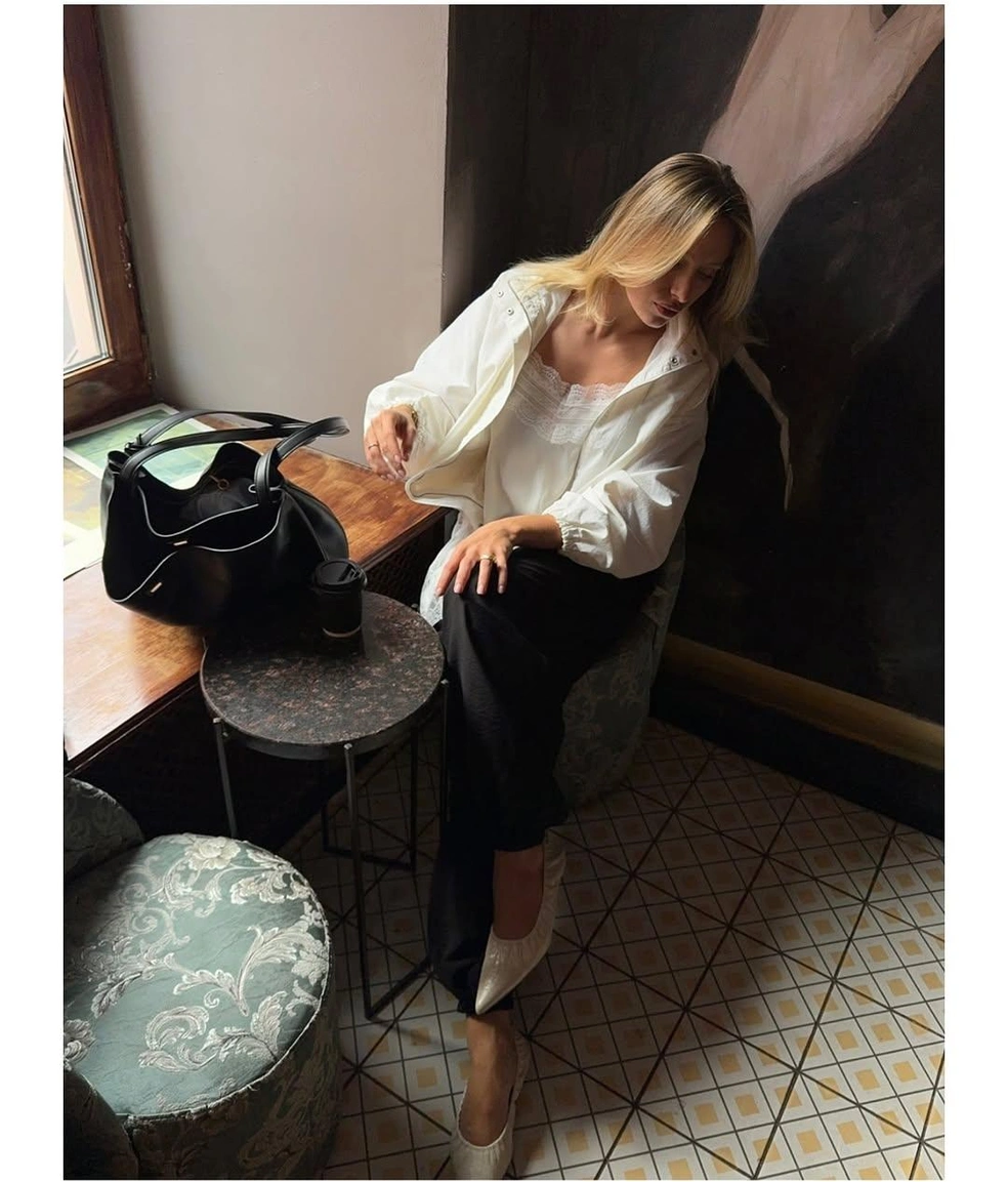Жена хоккеиста ведет свой блог | Источник: mileshka_02 / Instagram.com*