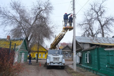 В Астрахани обновляют освещение у Зеленой мечети