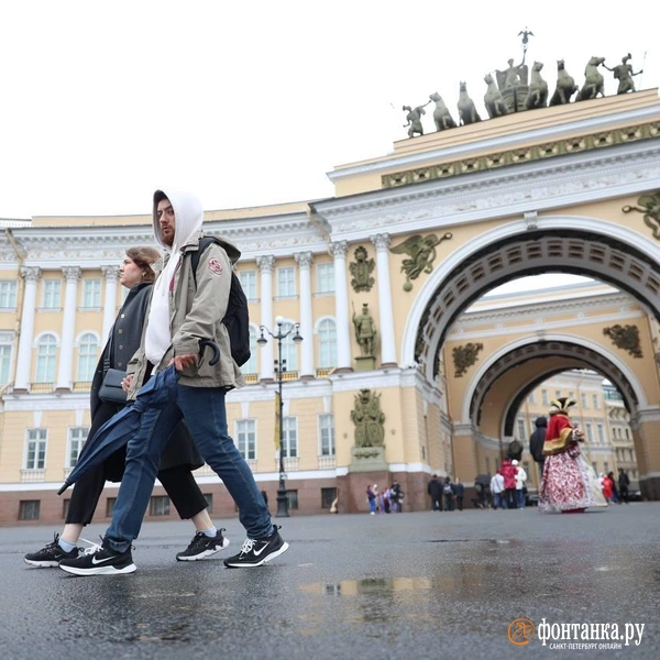 Погода намывает Петербург ко Дню города | Источник: Сергей Михайличенко / «Фонтанка.ру»