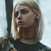 Аватарка Драные колени