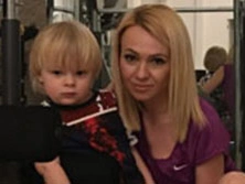 Сын Яны Рудковской публично попросил у нее прощения