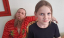 Вундеркинда Алису Теплякову выселяют из квартиры: отец девочки заявил, что их с 8 детьми выставляют на улицу