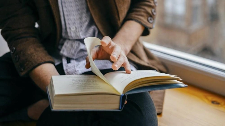 Лучшие книги по психологии в России в 2025 году: топ-20 по версии Psychologies.ru | Источник: Shutterstock/Fotodom.ru
