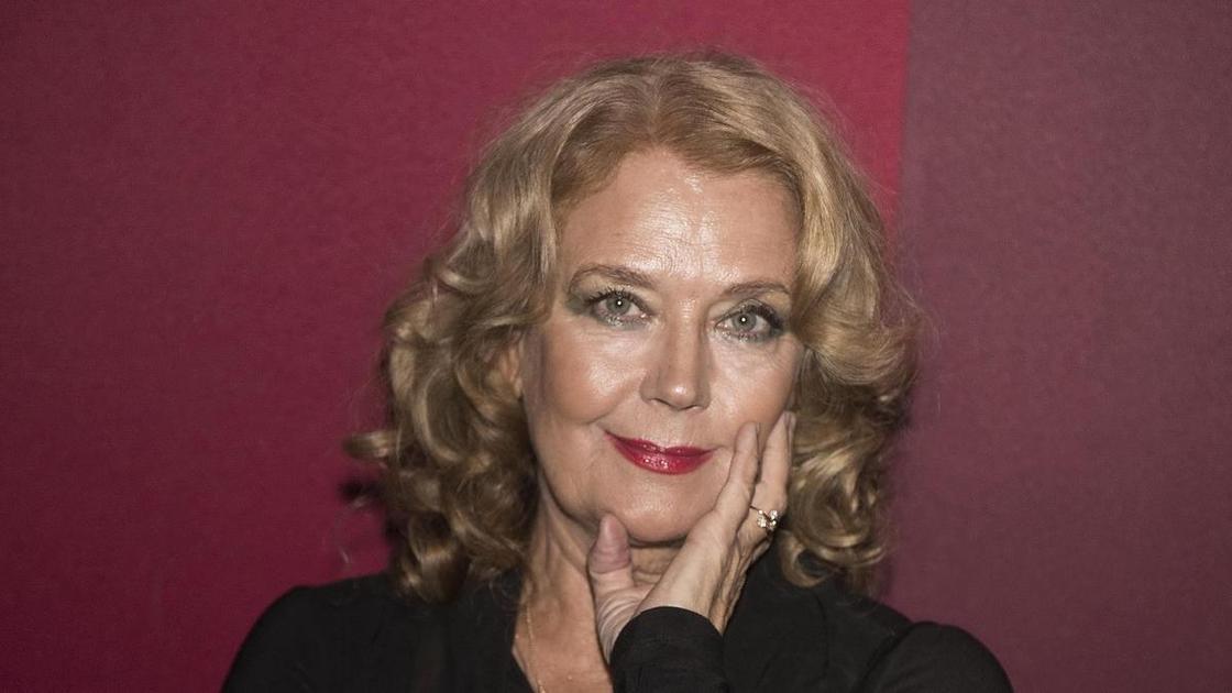 Как сегодня выглядит 75-летняя Ирина Алферова, которой &laquo;совершенно не нравится старость&raquo;