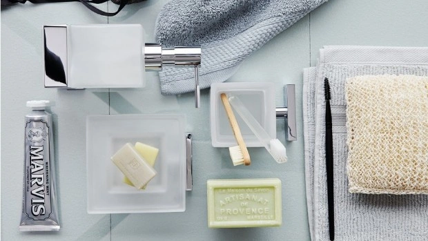 Дизайнерские аксессуары Duravit для ванной комнаты