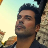 <p>Бурак Озчивит</p>